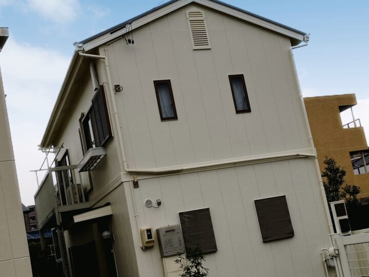 名古屋市　守山区　外壁塗装工事 　屋根塗装工事　シーリング工事　付帯部塗装工事  ♤