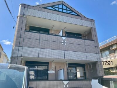 名古屋　名東区　外壁塗装工事　付帯部塗装工事　シーリング工事　防水工事　カバー工法　♤