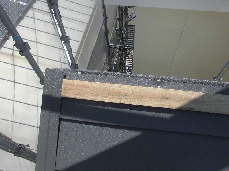 屋根カバー工事