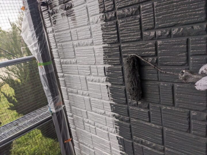 中塗り/中塗り材を塗布する工程です。