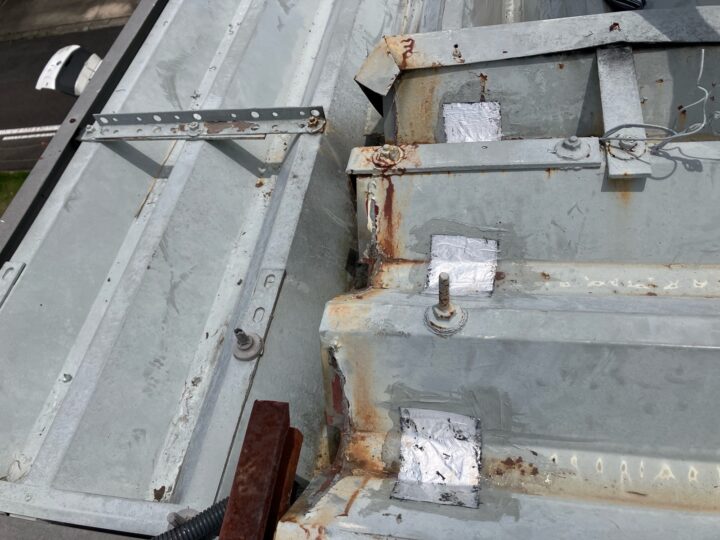 【愛知県瀬戸市】折半屋根補修工事 〇