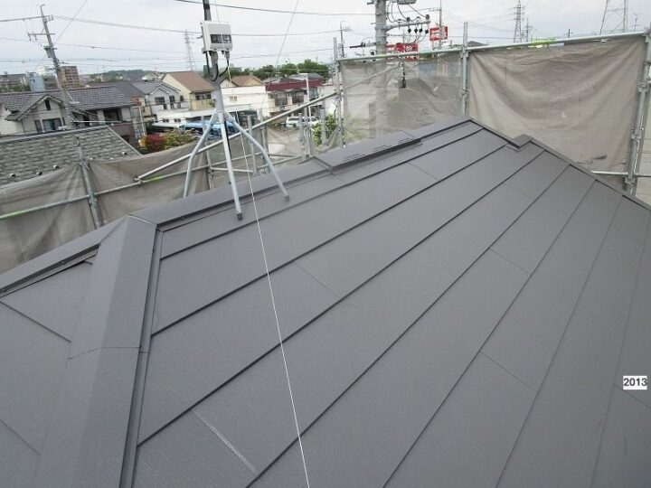 【愛知県 瀬戸市】屋根カバー工事 ♪