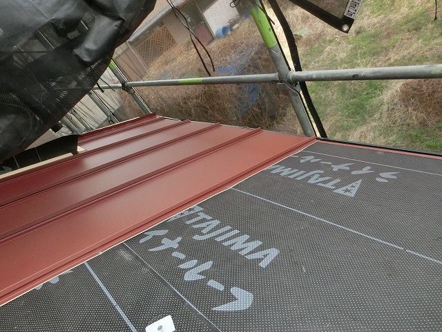 屋根カバー工事