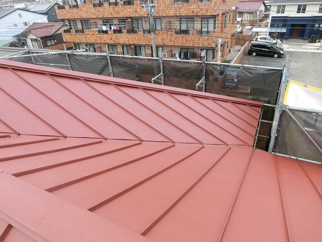 屋根カバー工事