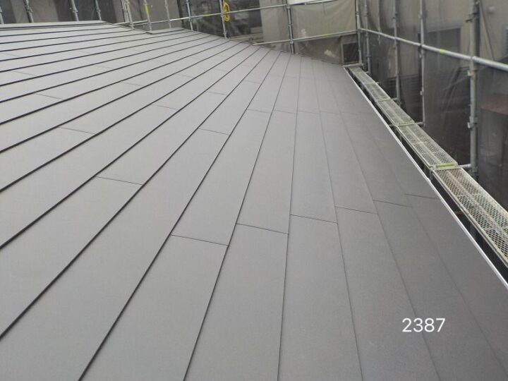 【名古屋市千種区】屋根カバー工法工事｜大人気「スーパーガルテクト」で雨漏りに強い屋根へ