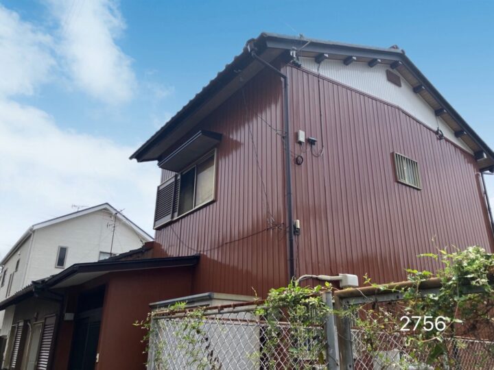 【愛知県瀬戸市】金属外壁塗装工事｜ハイパーリアクターコート無機で美観と艶を長期保護